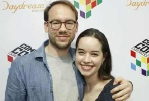 Anna Popplewell husband